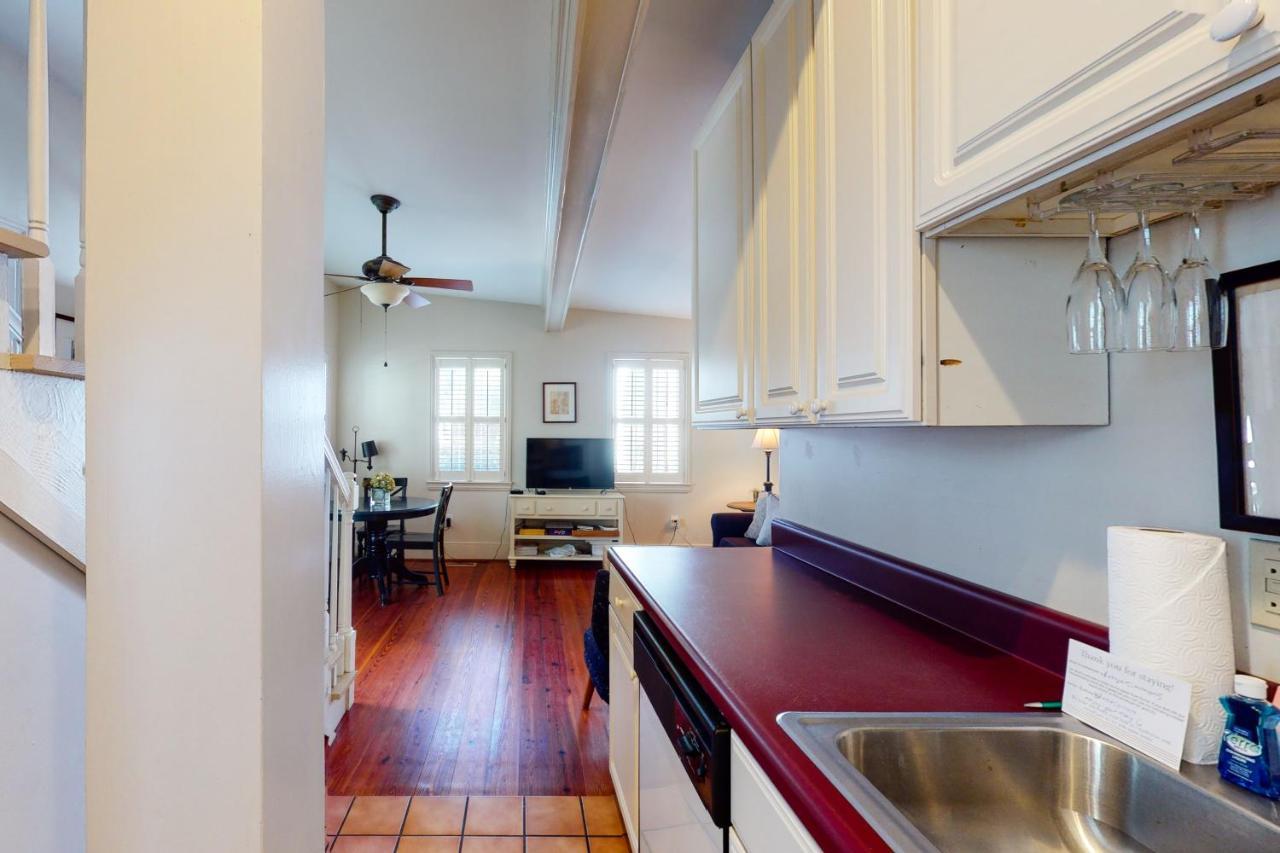 4 Bee St Villa Charleston Exterior photo